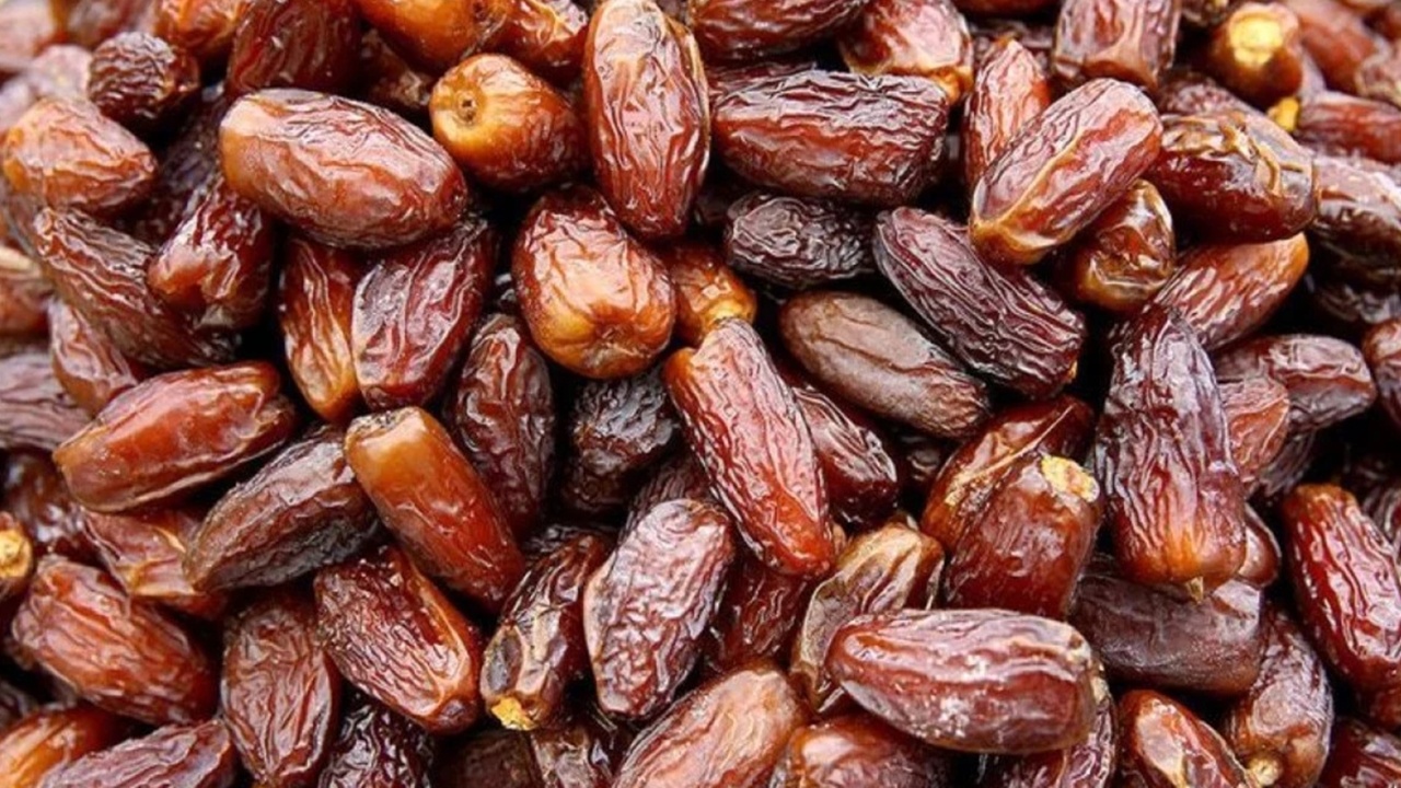 Hurmada Glikoz Tuzağına Dikkat! Orijinal Hurmayı Ayırt Etmenin 4 Yolu